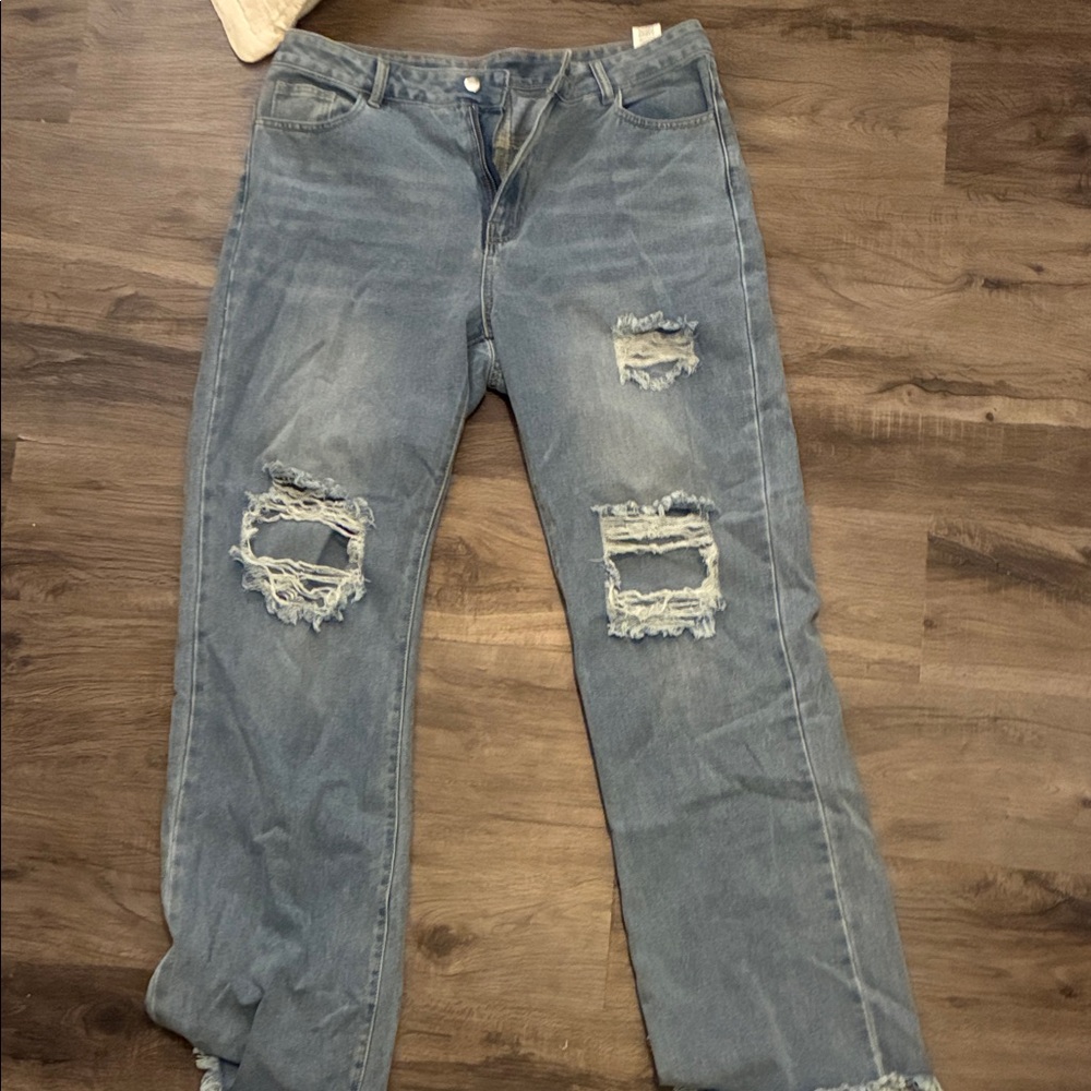 SHEIN Light Blue Denim Jeans